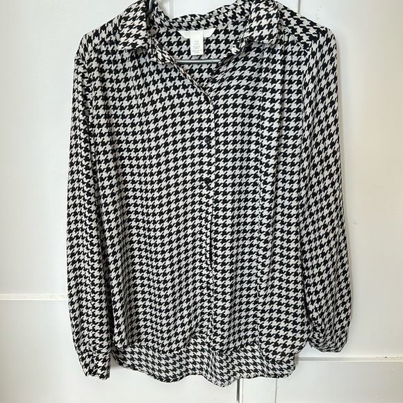 H&M blouse - Picture 1 of 2